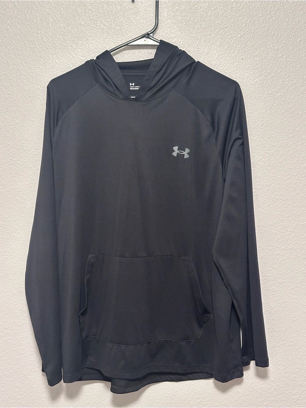 Under Armour Black Lightweight Hooded Long Sleeve Pullover